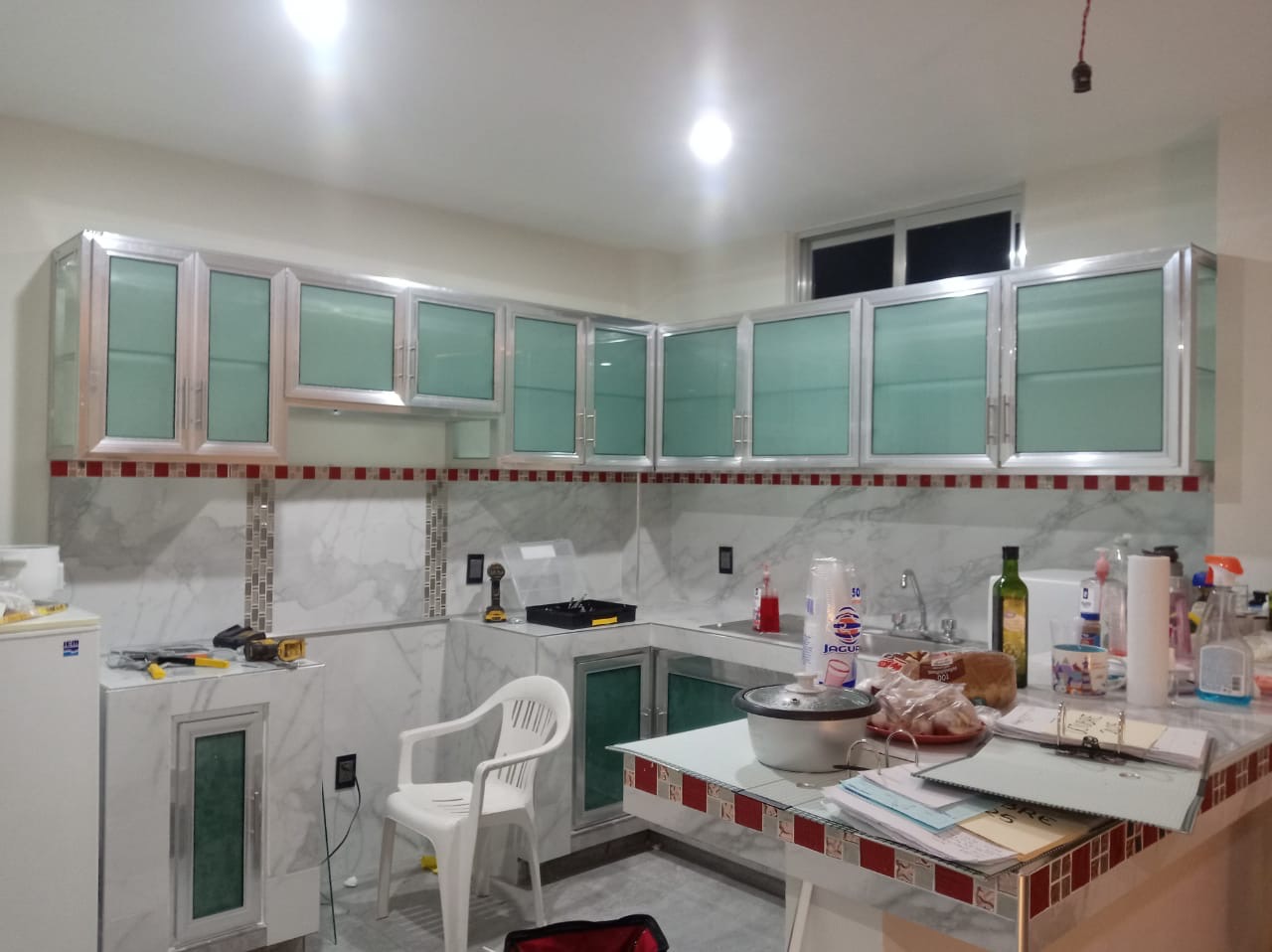 Aplicación de microcemento en cocina